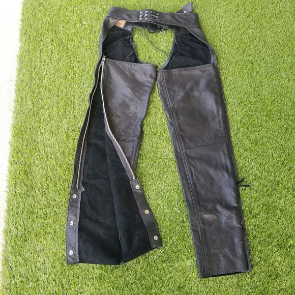 USA VINTAGE LEATHER MOTORCYCLE CHAPS. Uni-sex. Adjustable with pockets 20" thigh - Picture 4 of 16